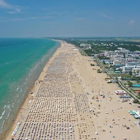 Comfortable Flat In A Fantastic Location - Beahost Apartment Bibione